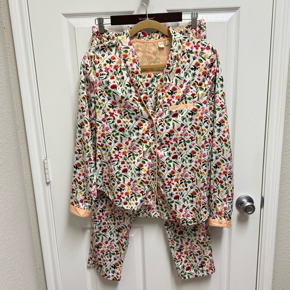 E by Eloise Anthropologie Floral Pajama Set